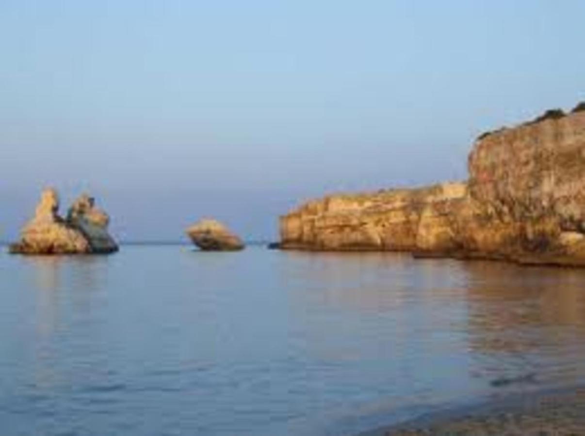 Bilocale A 50 Mt. Dalla Spiaggia 28 Torre dell'Orso Exteriör bild